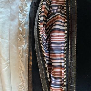 Black suede Maxx New York shoulder bag